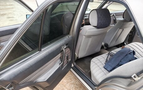 Mercedes-Benz 190 (W201), 1992 год, 860 000 рублей, 9 фотография