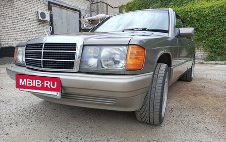 Mercedes-Benz 190 (W201), 1992 год, 860 000 рублей, 3 фотография