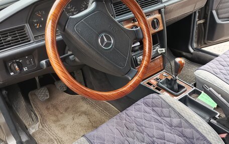 Mercedes-Benz 190 (W201), 1992 год, 860 000 рублей, 16 фотография