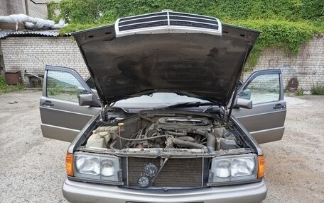Mercedes-Benz 190 (W201), 1992 год, 860 000 рублей, 29 фотография