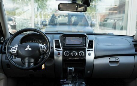 Mitsubishi Pajero Sport II рестайлинг, 2012 год, 2 130 000 рублей, 10 фотография