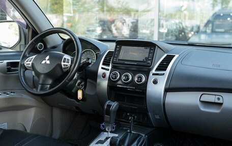 Mitsubishi Pajero Sport II рестайлинг, 2012 год, 2 130 000 рублей, 11 фотография