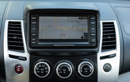 Mitsubishi Pajero Sport II рестайлинг, 2012 год, 2 130 000 рублей, 15 фотография
