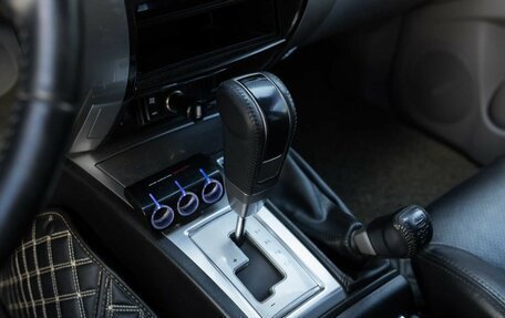 Mitsubishi Pajero Sport II рестайлинг, 2012 год, 2 130 000 рублей, 17 фотография