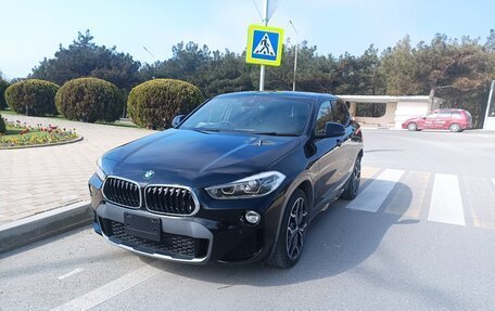 BMW X2, 2018 год, 2 000 000 рублей, 2 фотография