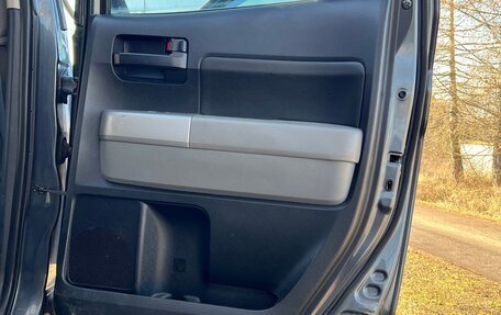 Toyota Tundra II, 2009 год, 2 700 000 рублей, 14 фотография