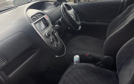 Toyota Ractis I, 2006 год, 650 000 рублей, 6 фотография