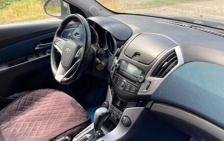 Chevrolet Cruze II, 2013 год, 930 000 рублей, 6 фотография
