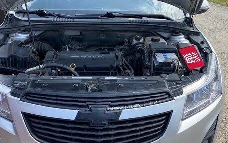 Chevrolet Cruze II, 2013 год, 930 000 рублей, 4 фотография