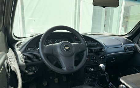 Chevrolet Niva I рестайлинг, 2010 год, 520 000 рублей, 6 фотография