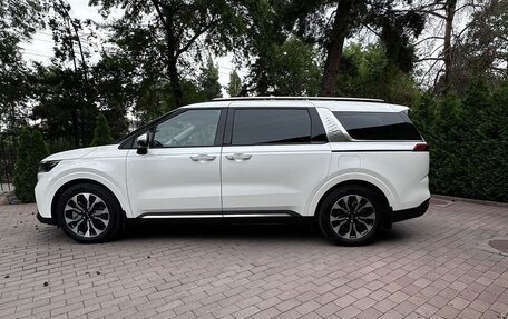 KIA Carnival, 2022 год, 3 420 000 рублей, 6 фотография