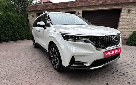 KIA Carnival, 2022 год, 3 420 000 рублей, 2 фотография