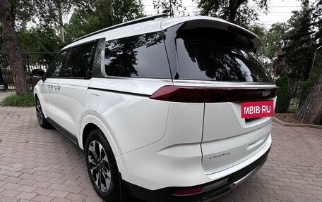 KIA Carnival, 2022 год, 3 420 000 рублей, 5 фотография