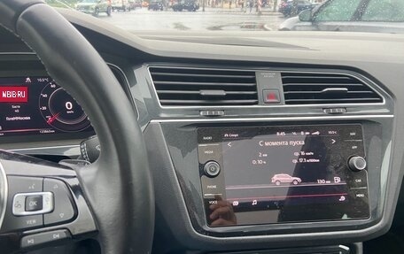 Volkswagen Tiguan II, 2018 год, 2 828 000 рублей, 5 фотография