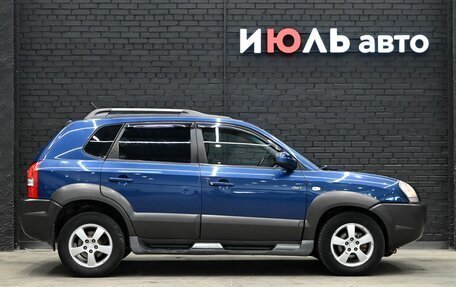 Hyundai Tucson III, 2007 год, 700 000 рублей, 9 фотография