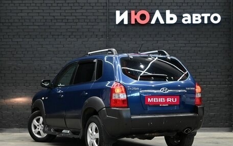 Hyundai Tucson III, 2007 год, 700 000 рублей, 4 фотография