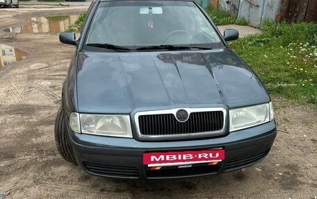 Skoda Octavia IV, 2004 год, 550 000 рублей, 2 фотография