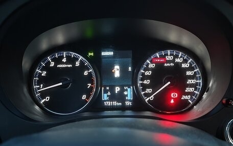 Mitsubishi Outlander III рестайлинг 3, 2017 год, 1 750 000 рублей, 9 фотография