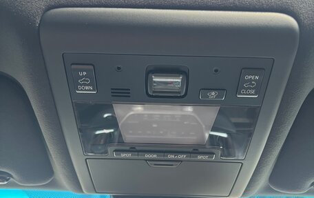 Toyota Land Cruiser 200, 2020 год, 8 750 000 рублей, 14 фотография