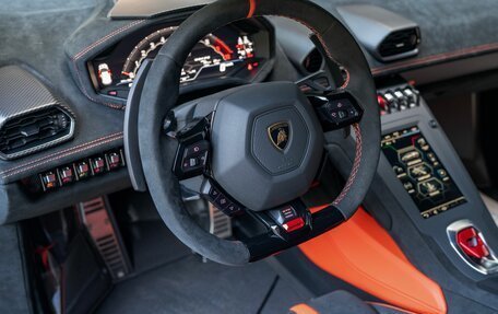 Lamborghini Huracán, 2022 год, 33 900 000 рублей, 15 фотография