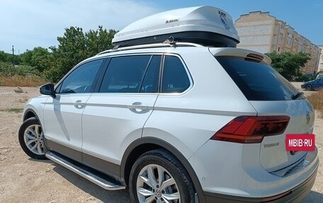 Volkswagen Tiguan II, 2018 год, 2 870 000 рублей, 5 фотография