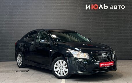 Chevrolet Cruze II, 2013 год, 835 000 рублей, 3 фотография