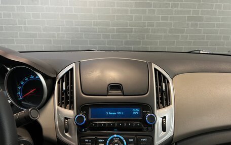 Chevrolet Cruze II, 2013 год, 835 000 рублей, 10 фотография
