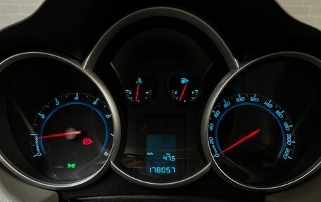Chevrolet Cruze II, 2013 год, 835 000 рублей, 16 фотография