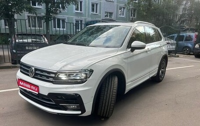 Volkswagen Tiguan II, 2018 год, 3 600 000 рублей, 1 фотография