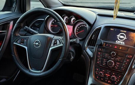 Opel Astra J, 2010 год, 700 000 рублей, 12 фотография