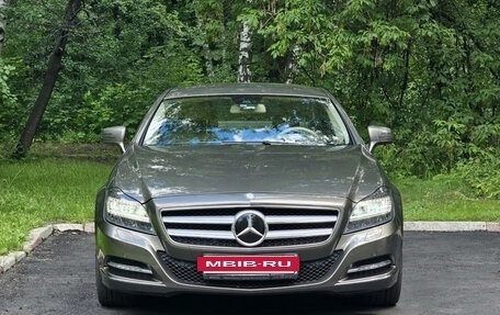 Mercedes-Benz CLS, 2012 год, 2 950 000 рублей, 2 фотография