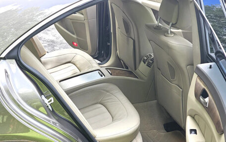 Mercedes-Benz CLS, 2012 год, 2 950 000 рублей, 17 фотография