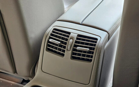 Mercedes-Benz CLS, 2012 год, 2 950 000 рублей, 16 фотография