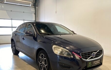 Volvo S60 III, 2012 год, 830 000 рублей, 2 фотография