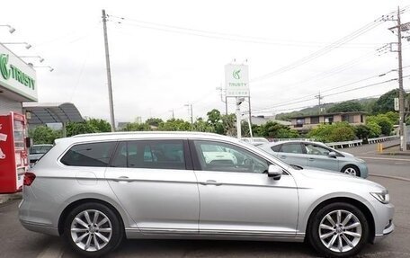 Volkswagen Passat B8 рестайлинг, 2017 год, 1 400 000 рублей, 4 фотография