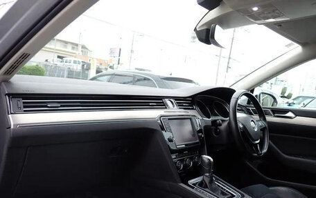 Volkswagen Passat B8 рестайлинг, 2017 год, 1 400 000 рублей, 12 фотография