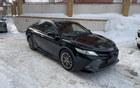 Toyota Camry, 2019 год, 2 950 000 рублей, 3 фотография