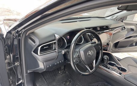 Toyota Camry, 2019 год, 2 950 000 рублей, 24 фотография
