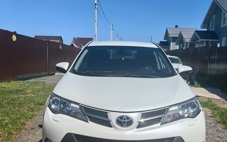 Toyota RAV4, 2013 год, 1 700 000 рублей, 4 фотография