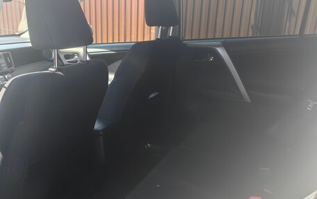 Toyota RAV4, 2013 год, 1 700 000 рублей, 11 фотография
