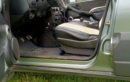 Chevrolet Niva I рестайлинг, 2011 год, 450 000 рублей, 4 фотография