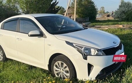 KIA Rio IV, 2020 год, 1 780 000 рублей, 2 фотография
