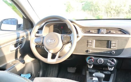 KIA Rio IV, 2020 год, 1 780 000 рублей, 8 фотография
