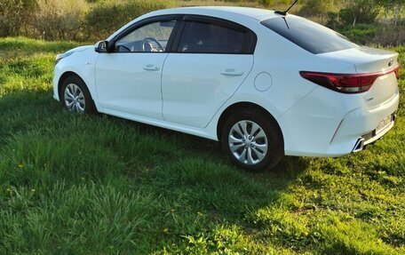 KIA Rio IV, 2020 год, 1 780 000 рублей, 12 фотография