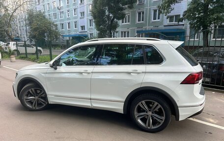 Volkswagen Tiguan II, 2018 год, 3 600 000 рублей, 4 фотография
