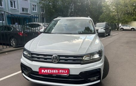 Volkswagen Tiguan II, 2018 год, 3 600 000 рублей, 7 фотография