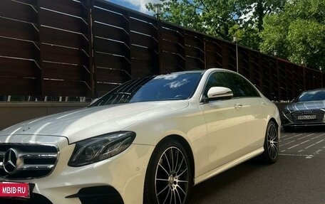 Mercedes-Benz E-Класс, 2016 год, 2 750 000 рублей, 5 фотография