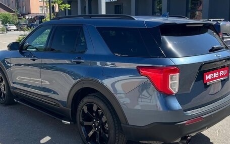 Ford Explorer VI, 2019 год, 3 390 000 рублей, 2 фотография