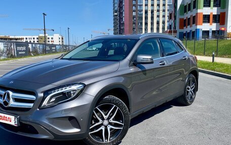 Mercedes-Benz GLA, 2015 год, 2 350 000 рублей, 3 фотография