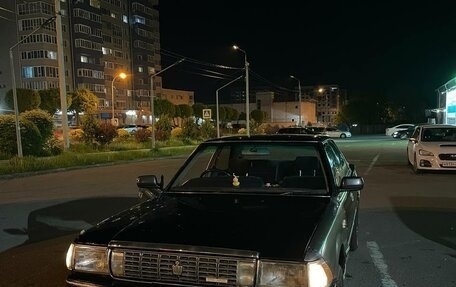 Toyota Crown, 1989 год, 190 000 рублей, 2 фотография